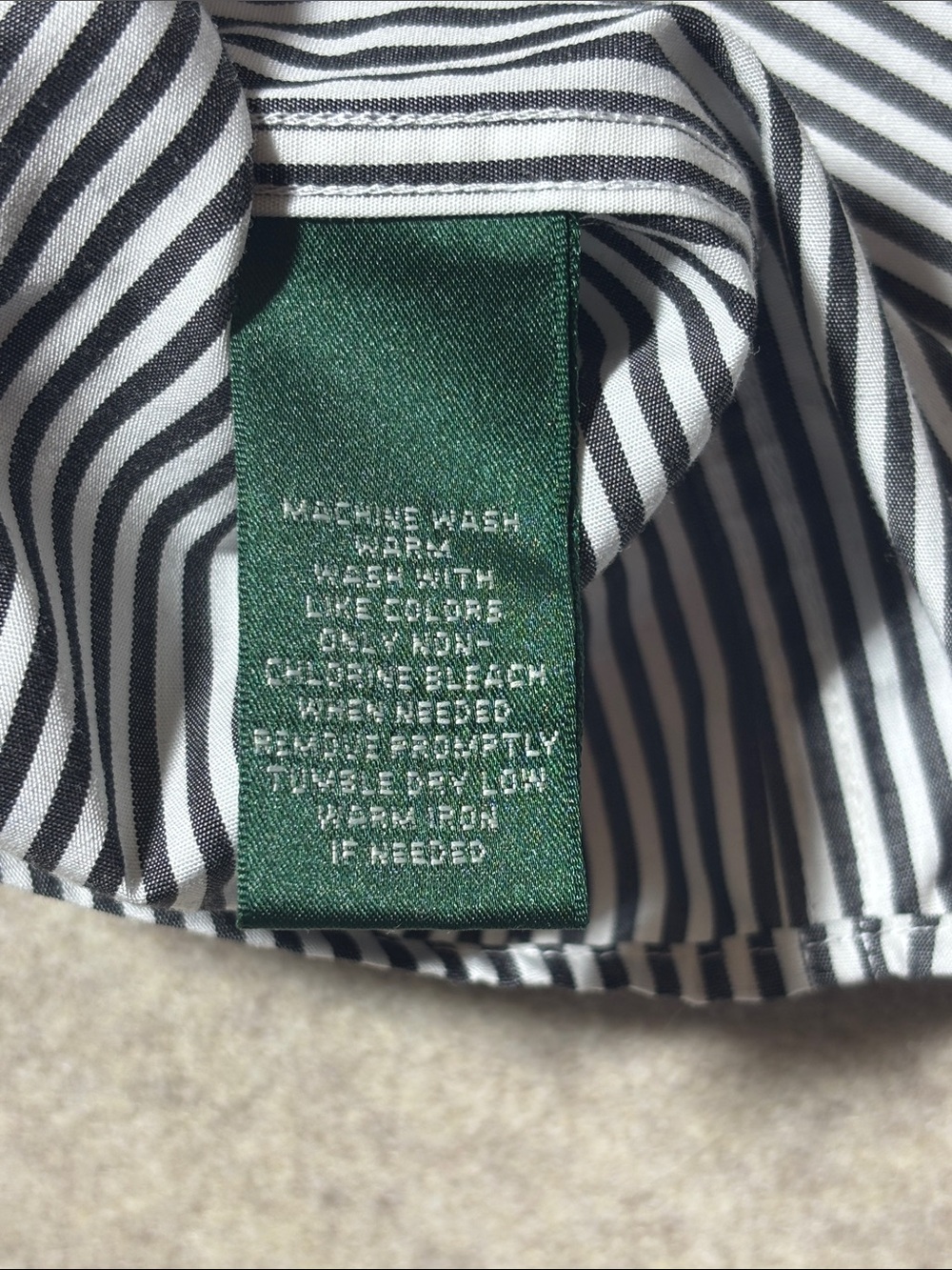Lauren Ralph Lauren Button Up Shirt Womens sz Large Striped Non Iron (2) - Picture 7 of 7